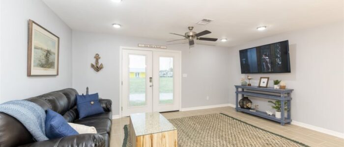 Roseate Spoonbill Living Room